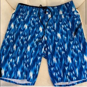 Lululemon Men’s Board Short
